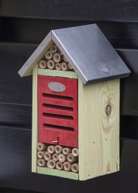 Домик для полезных насекомых для дачного участка WA75 от Esschert Design (Нидерланды) фото
