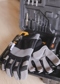 Мужские садовые перчатки для работы с инструментами Confort AJS-Blackfox фото