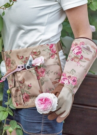 Подарок садоводу для роз - перчатки с длинными манжетами для ухода за розами от GardenGirl фото