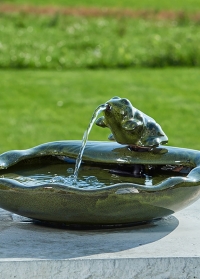 Садовый керамический фонтан на солнечной батарее Лягушка Smart Garden фото