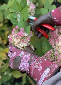Подарок женщине-садоводу для дачи Вишневый сад GardenGirl (Швеция) заказ на сайте Consta Garden фото