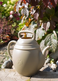 Голландская дизайнерская садовая лейка-чайник 10 л. XALA Lungo Olive Grey в интернет-магазине Consta Garden