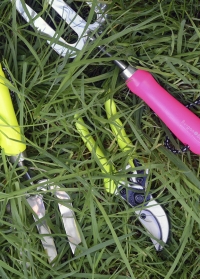 Садовые инструменты с флуоресцентными рукоятками Florabrite Yellow Burgon & Ball (Великобритания) фото