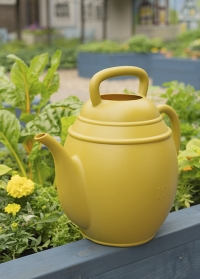 Садовая лейка в форме чайника для полива цветов 10 л. Chai Curry yellow XALA (Нидерланды) фото