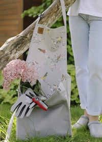 Лучший подарок розоводу - фартук, секатор и перчатки для обрезки роз Птички от Consta Garden фото заказать на сайте