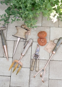 Медный спонж для очистки садовых инструментов GT136 от Esschert Design заказать в Consta Garden