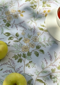 Скатерть на стол летняя с пропиткой Summer Herbs фото в интернет-магазине Consta Garden фото 