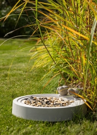 Садовая декоративная купальня-поилка для птиц из бетона FB297 от Esschert Design фото