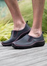 Садовые мужские туфли из эва DERBY Black Red от французского бренда AJS-Blackfox фото